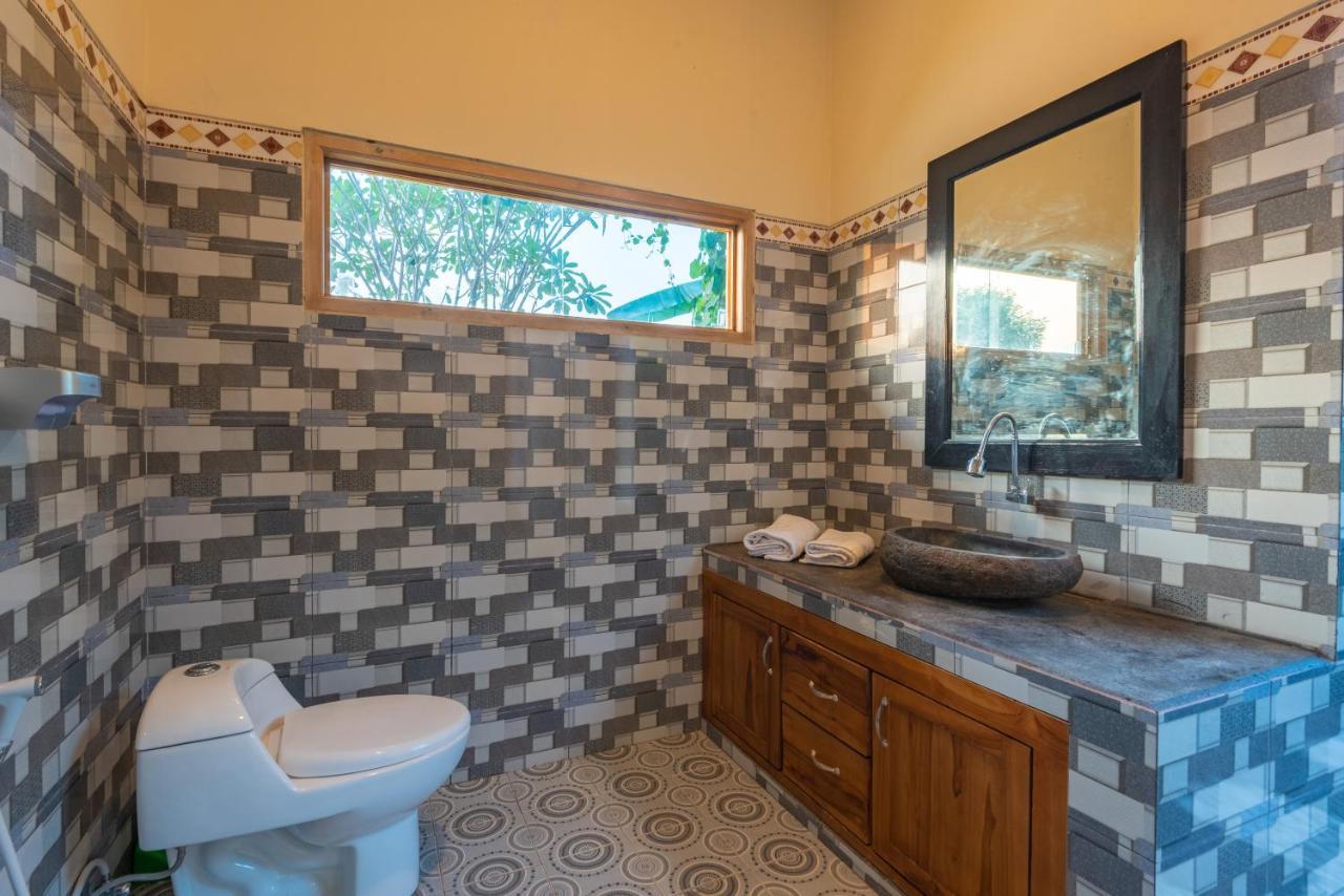 Villa Ambara Sumberkima 반유웨당 외부 사진